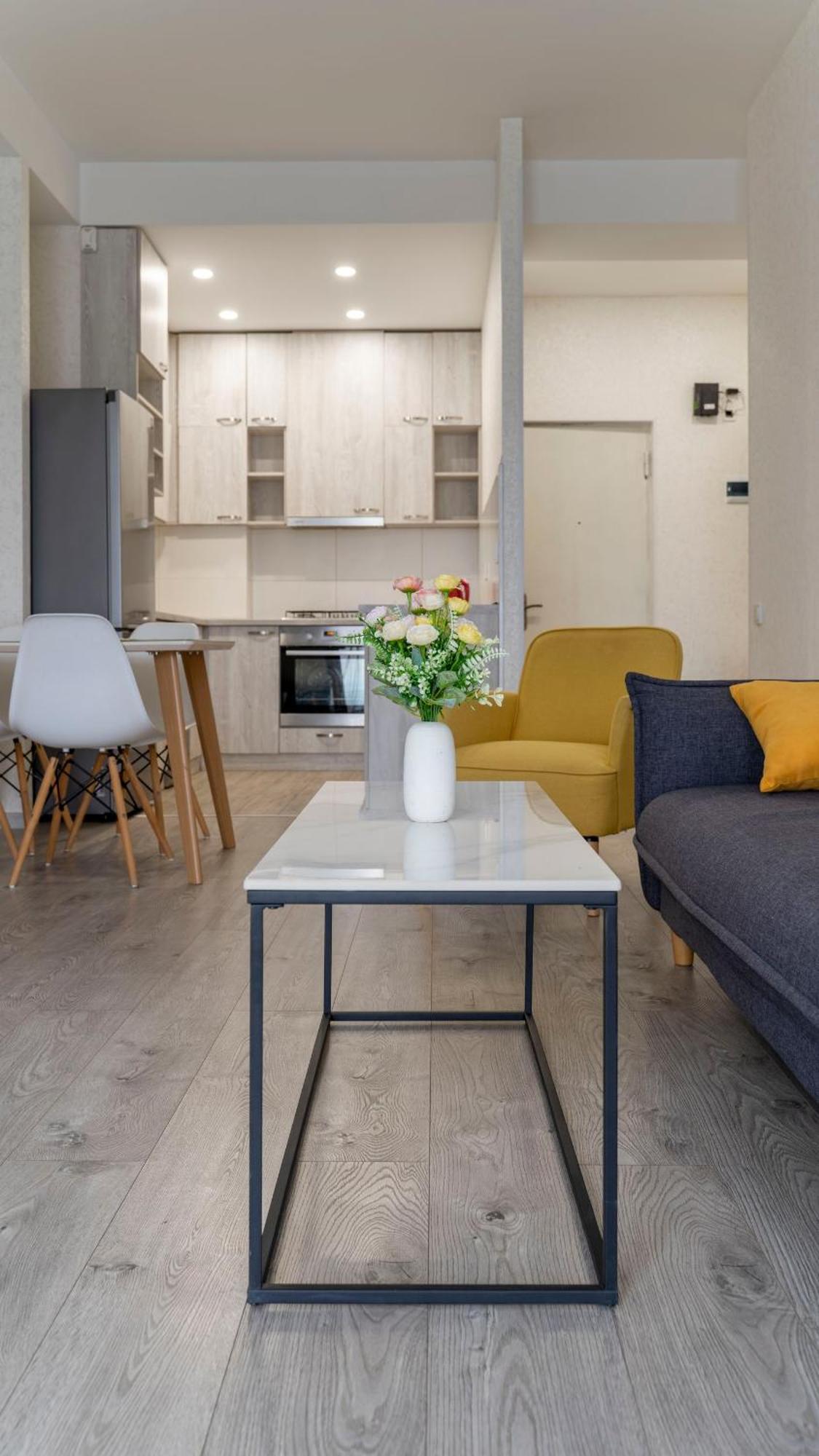 Cozy Apartment In The Heart Of Tbilisi Eksteriør billede