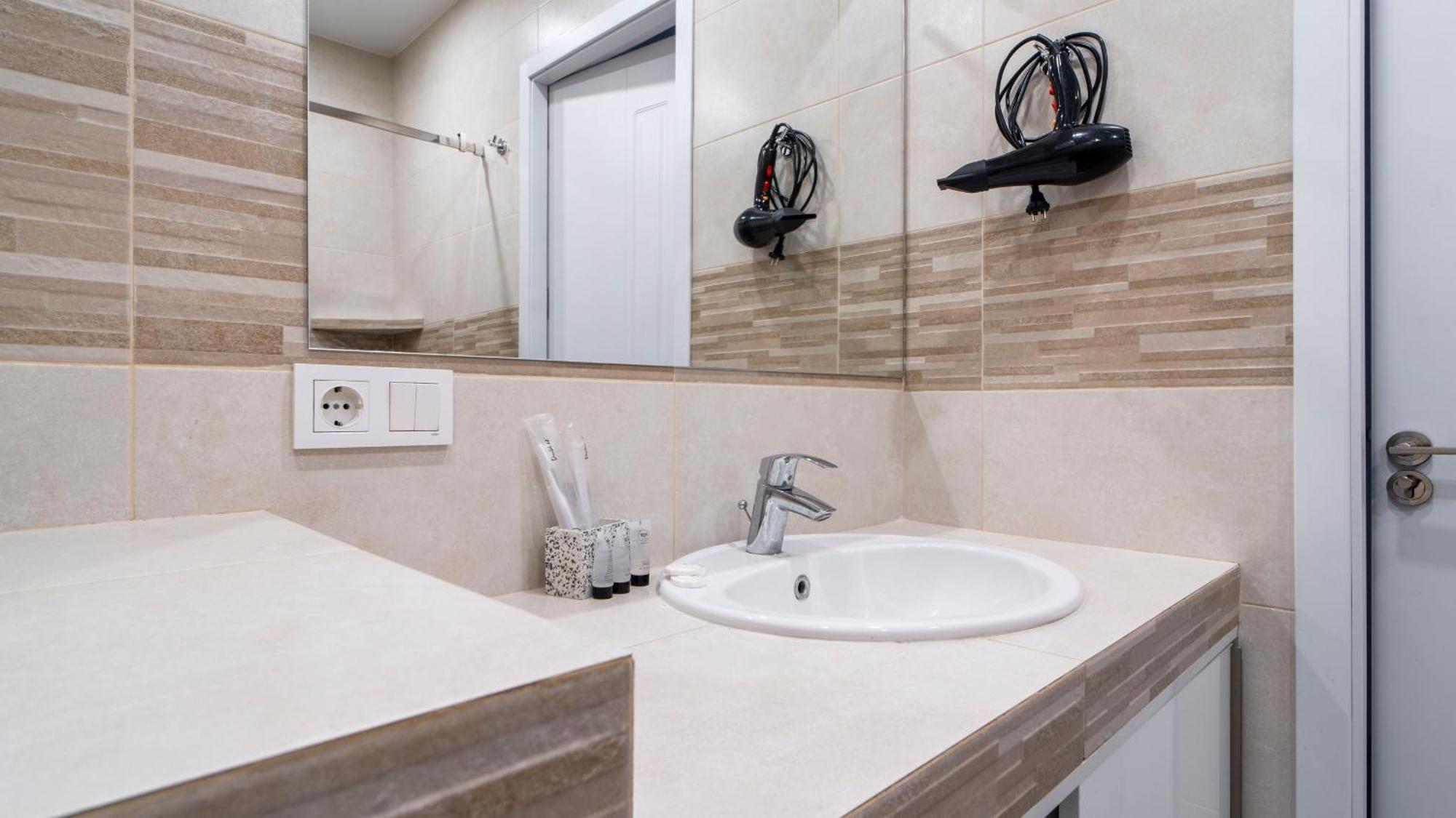 Cozy Apartment In The Heart Of Tbilisi Eksteriør billede