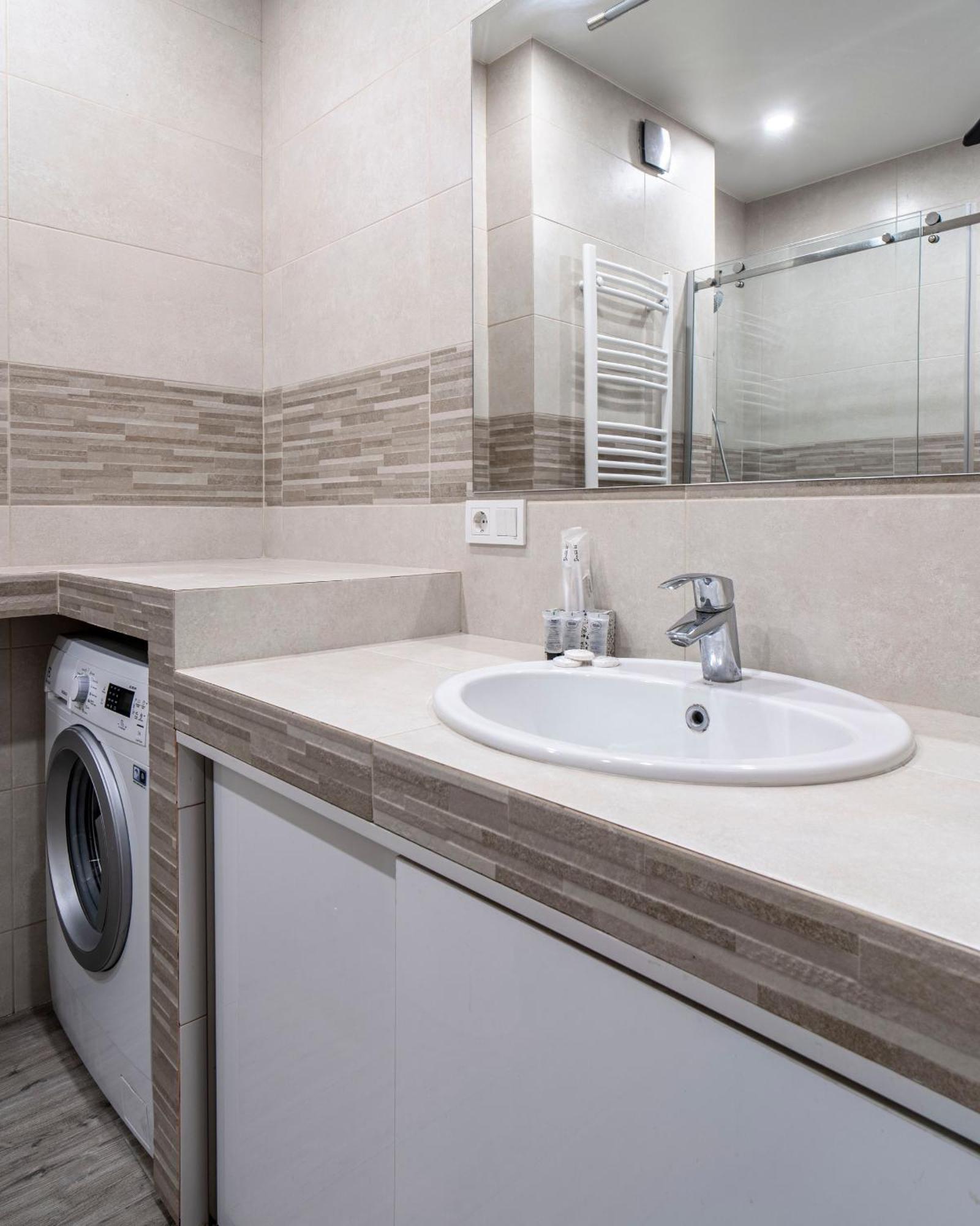Cozy Apartment In The Heart Of Tbilisi Eksteriør billede